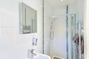 Photo 5- click for photo gallery